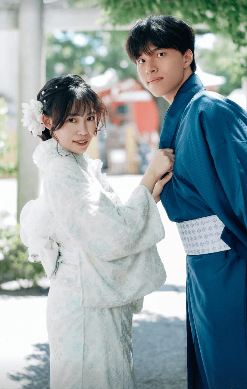 lace-and-antique-kimono-style-couple-discount-hair-styling-included