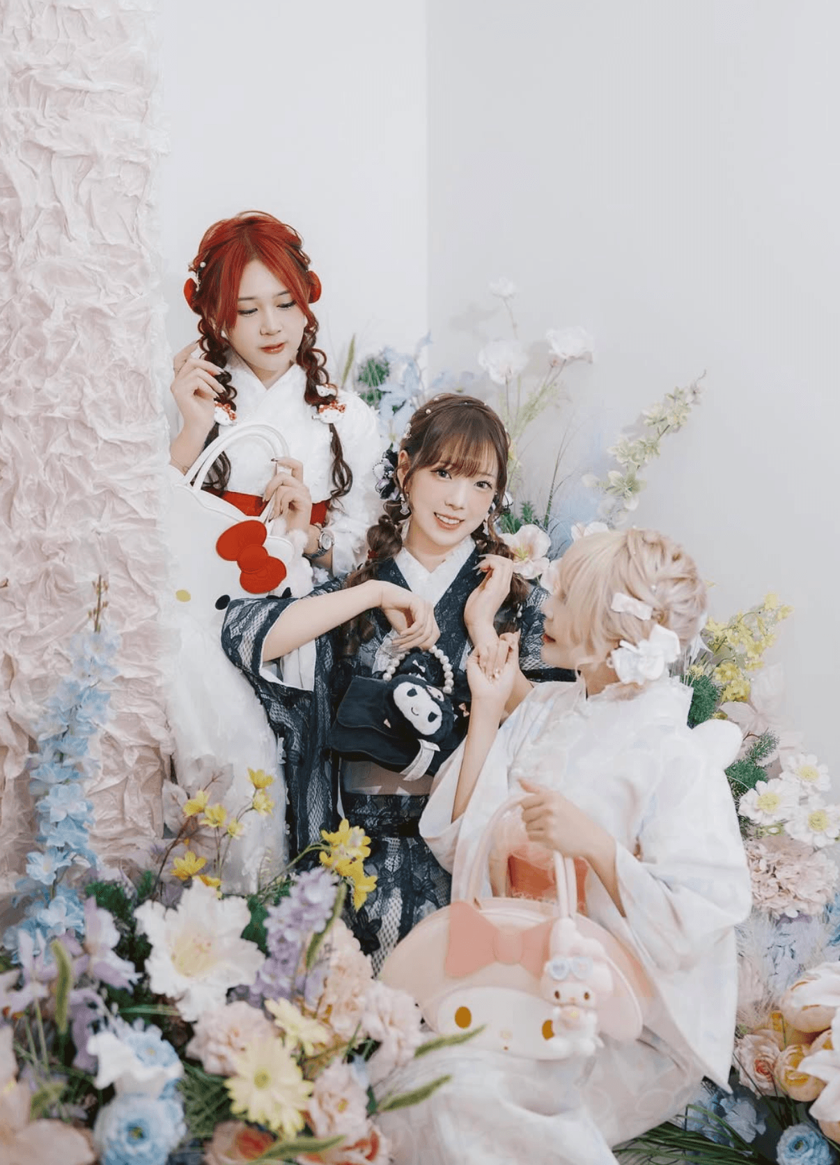 Characters Kimono