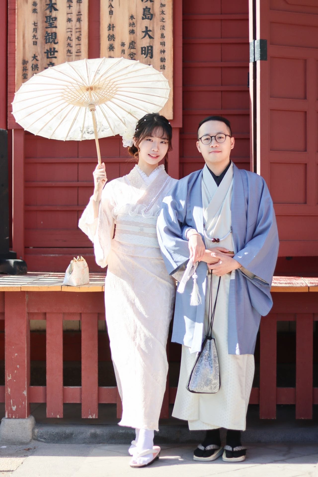 lace-and-antique-kimono-style-couple-discount-hair-styling-included